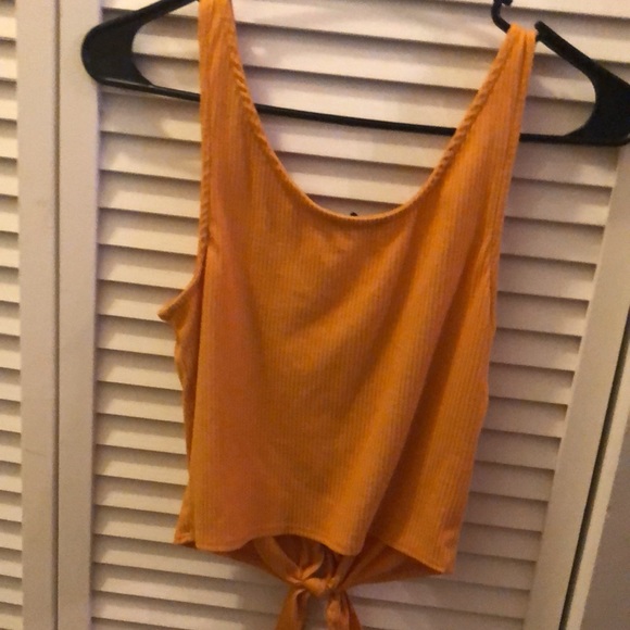 Iris mustard yellow top - Picture 3 of 3